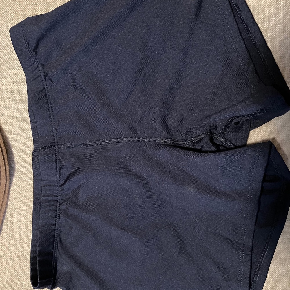 Mizuno volleyball shorts